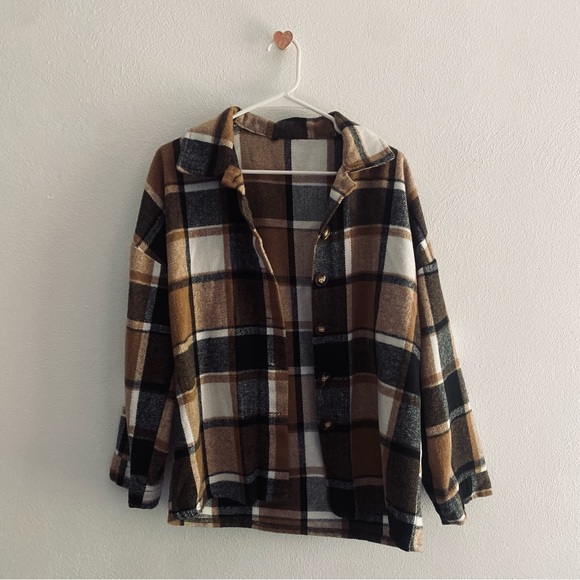 Jackets & Blazers - No brand tan flannel shacket